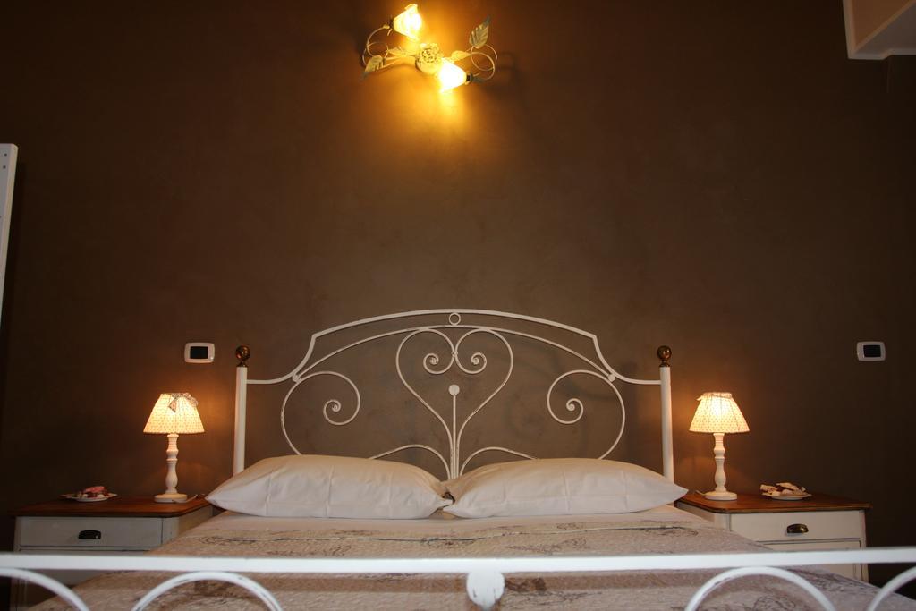 B&B Cascina Barolo Turin Room photo